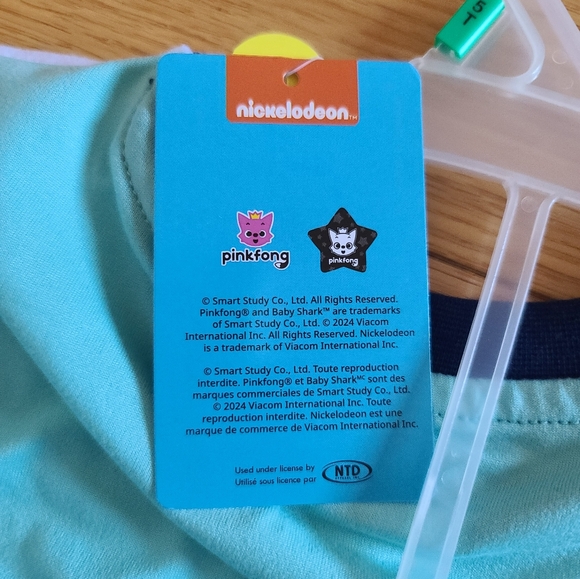 Nickelodeon Pinkfong Baby Shark PJ Set 5T - Picture 9 of 9
